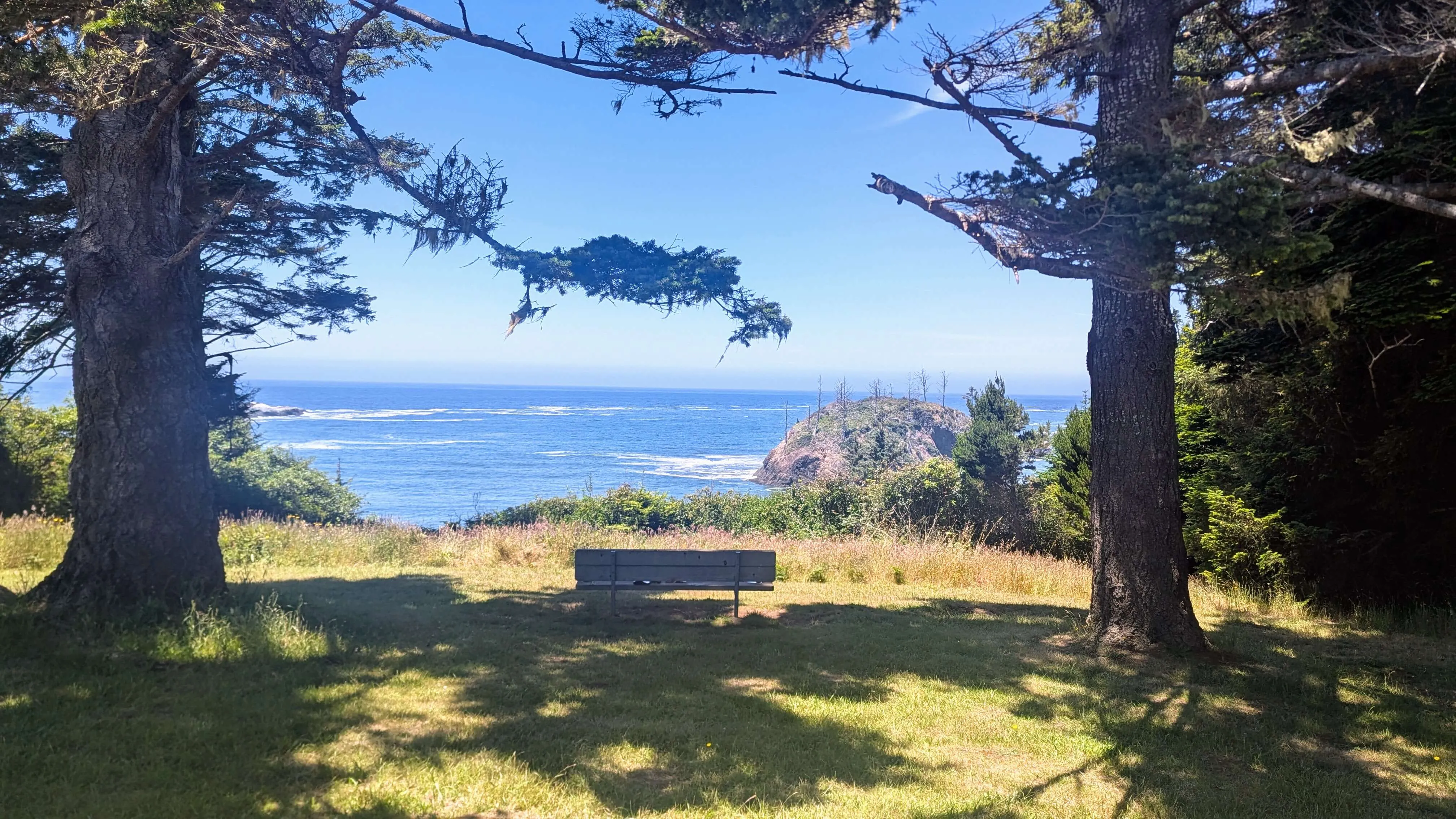 Lunch spot for the afternoon in Trinidad park overlooking the ocean